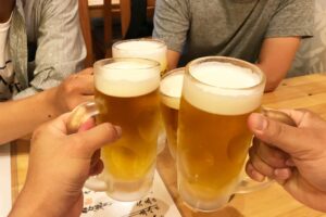 残業・休日出勤・飲み会が増えた気がする